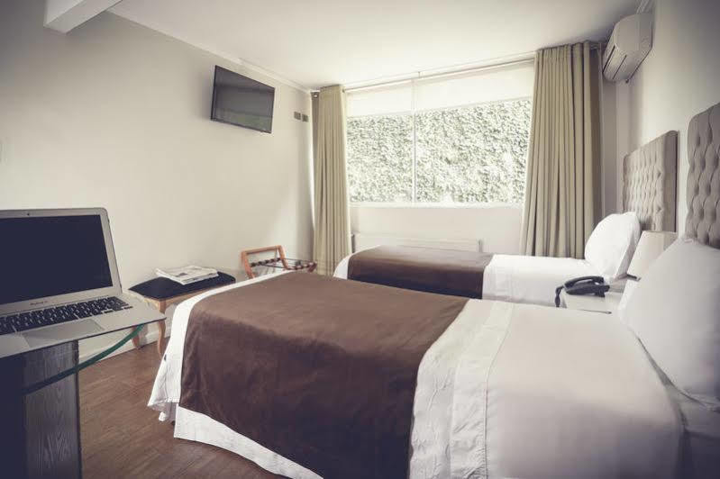 Cosmopolita Hostel Santiago du Chili Extérieur photo