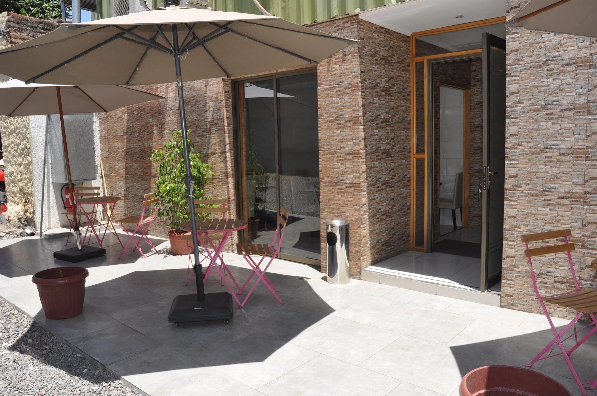 Cosmopolita Hostel Santiago du Chili Extérieur photo